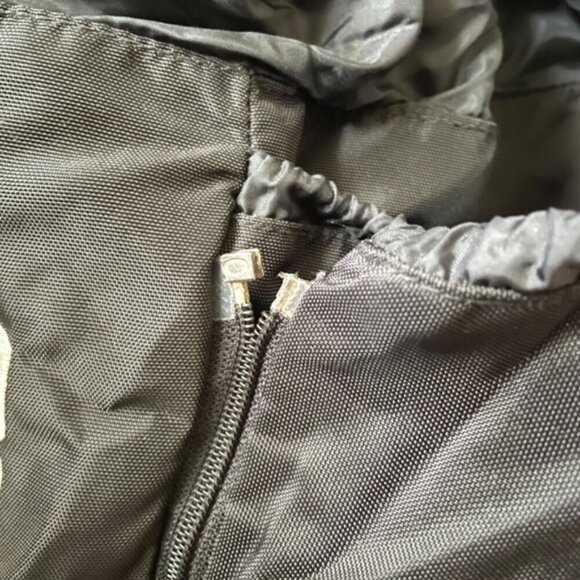 Vintage Invicta Black HOT WORLD Motocross Backpack - Expandable! 🎒 - Picture 12 of 16